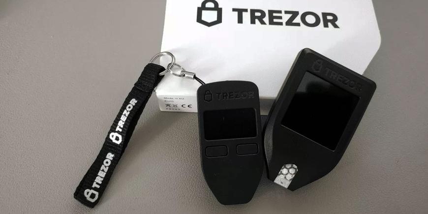 Pros and Cons of Trezor